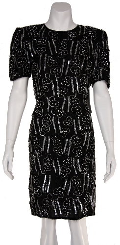 Round Neck Floral Sequined Cocktail Dress with Keyhole