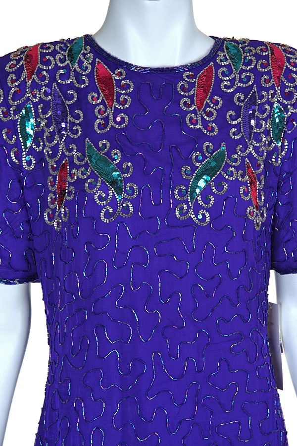 Round Neck Short Sequin Cocktail Dress — in closeup
