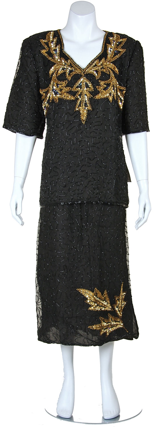 V-Neck Half SleevesTwo Piece Formal Sequined Dress — in Black/Gold