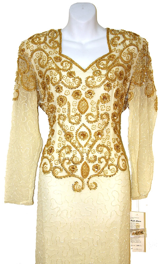 Sweetheart Neck Mother of the Bride Dress — in close up