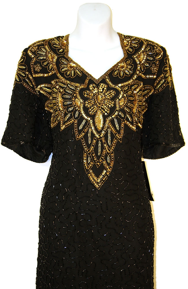 Half Sleeves Knee Length Sequined Formal Party Dress — in close up