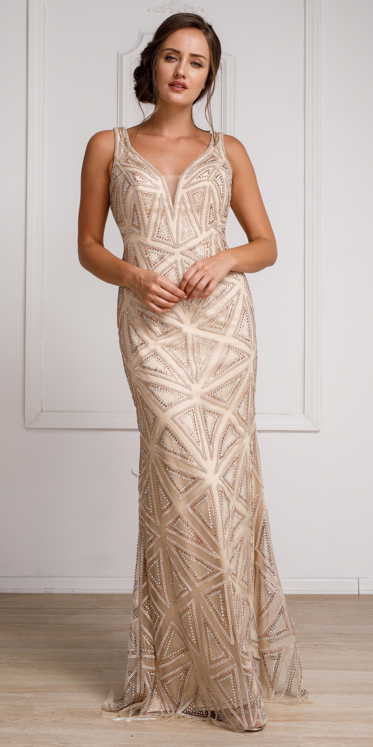 Decollete Neckline Geometric Prom Gown — in Champaign