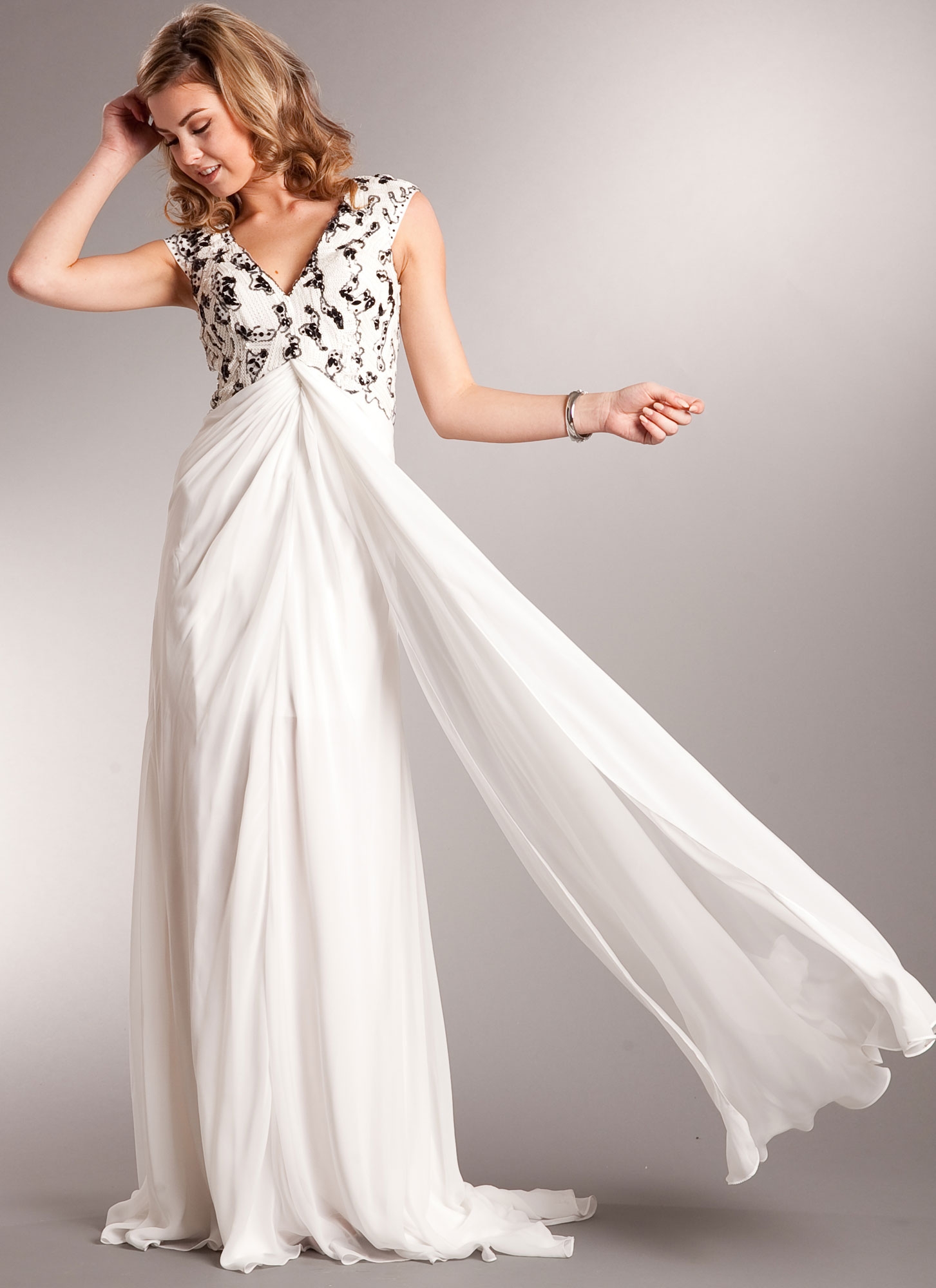 V-Neck Floor Length Elegant Back Beaded Formal Prom Dress