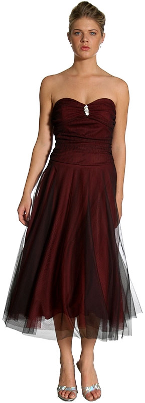 Strapless Ruched Medium Length Mesh Formal Dress — in Black/Burgundy