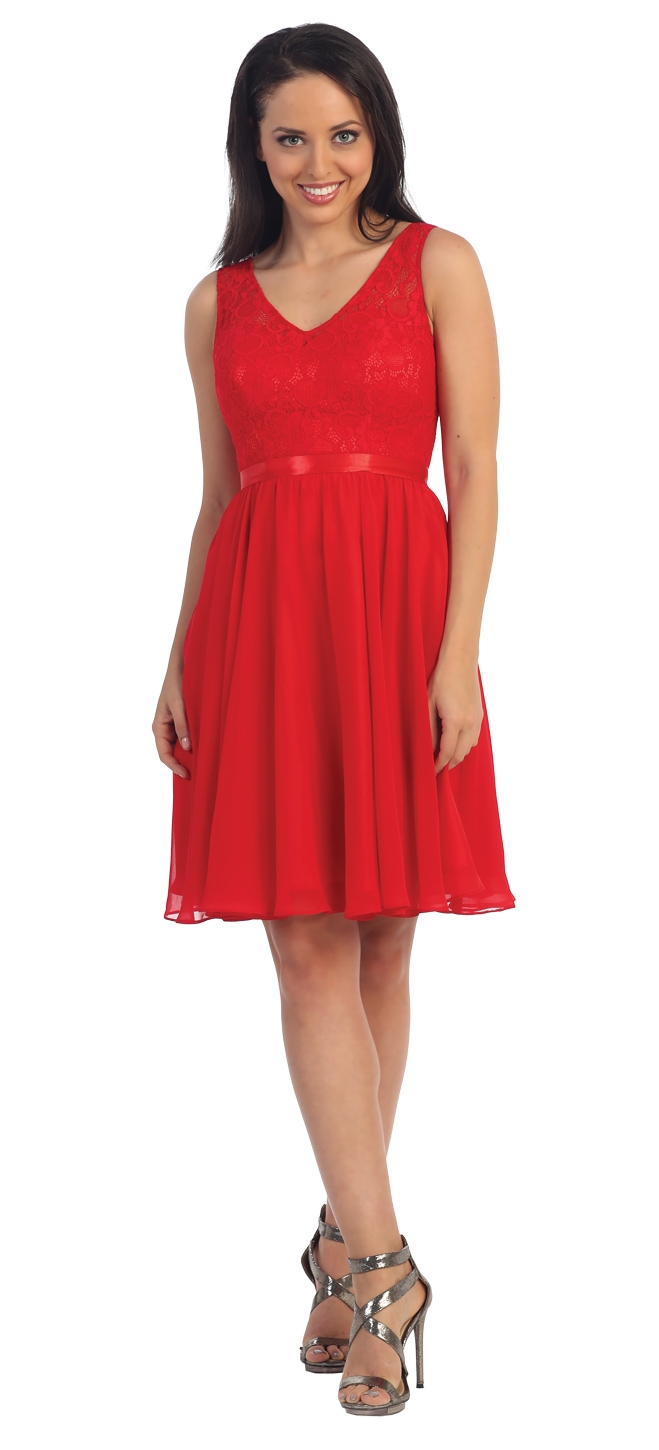 V-Neck Lace Bodice Short Homecoming Party Dress
